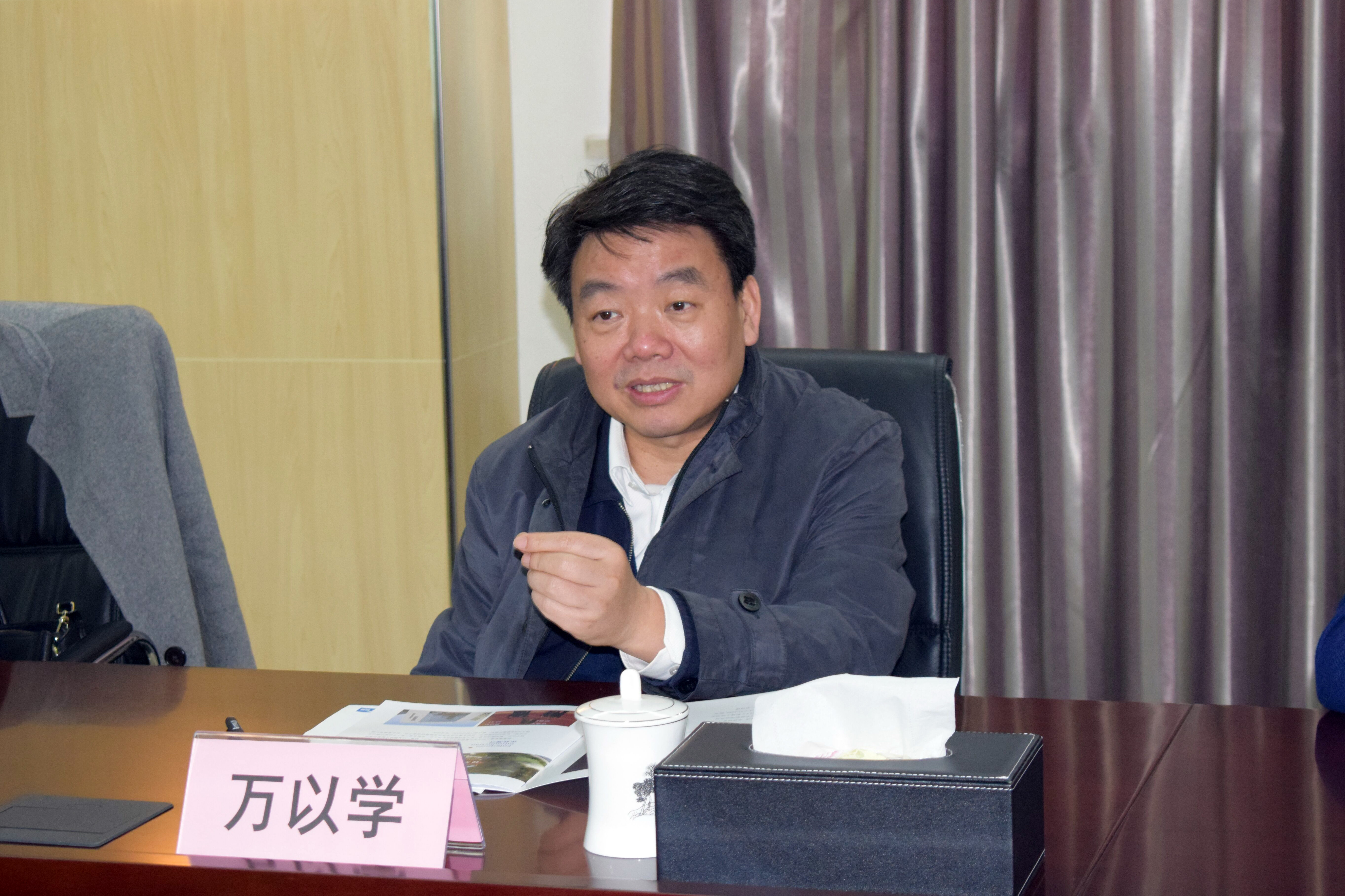 ballbet������(�й�)����ɭ����