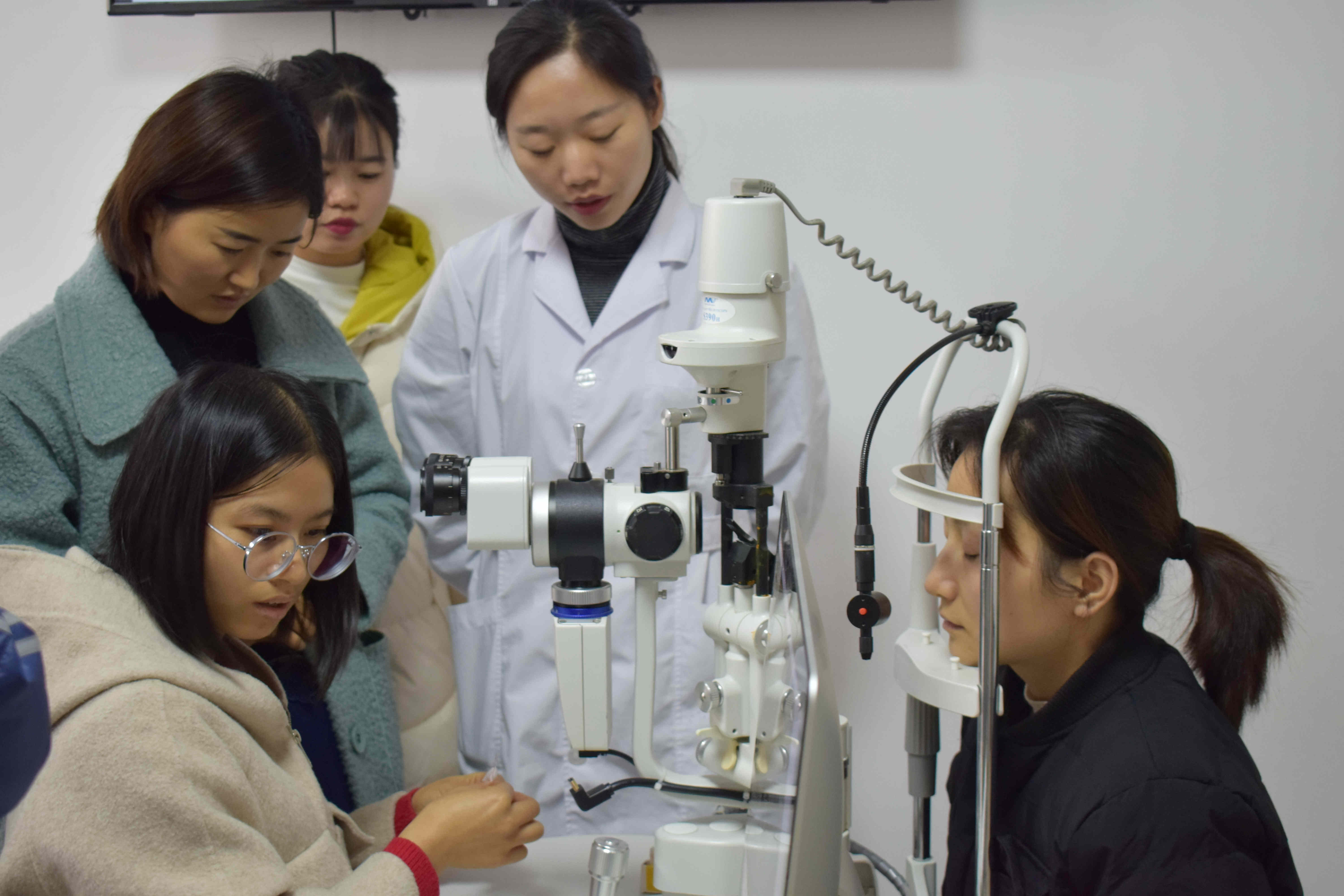 ballbet������(�й�)����ɭ����