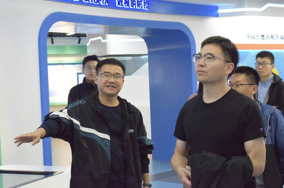 ballbet������(�й�)����ɭ����