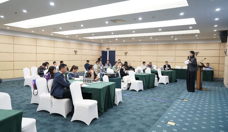 ballbet������(�й�)����ɭ����