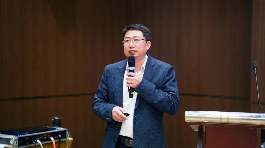 ballbet������(�й�)����ɭ����