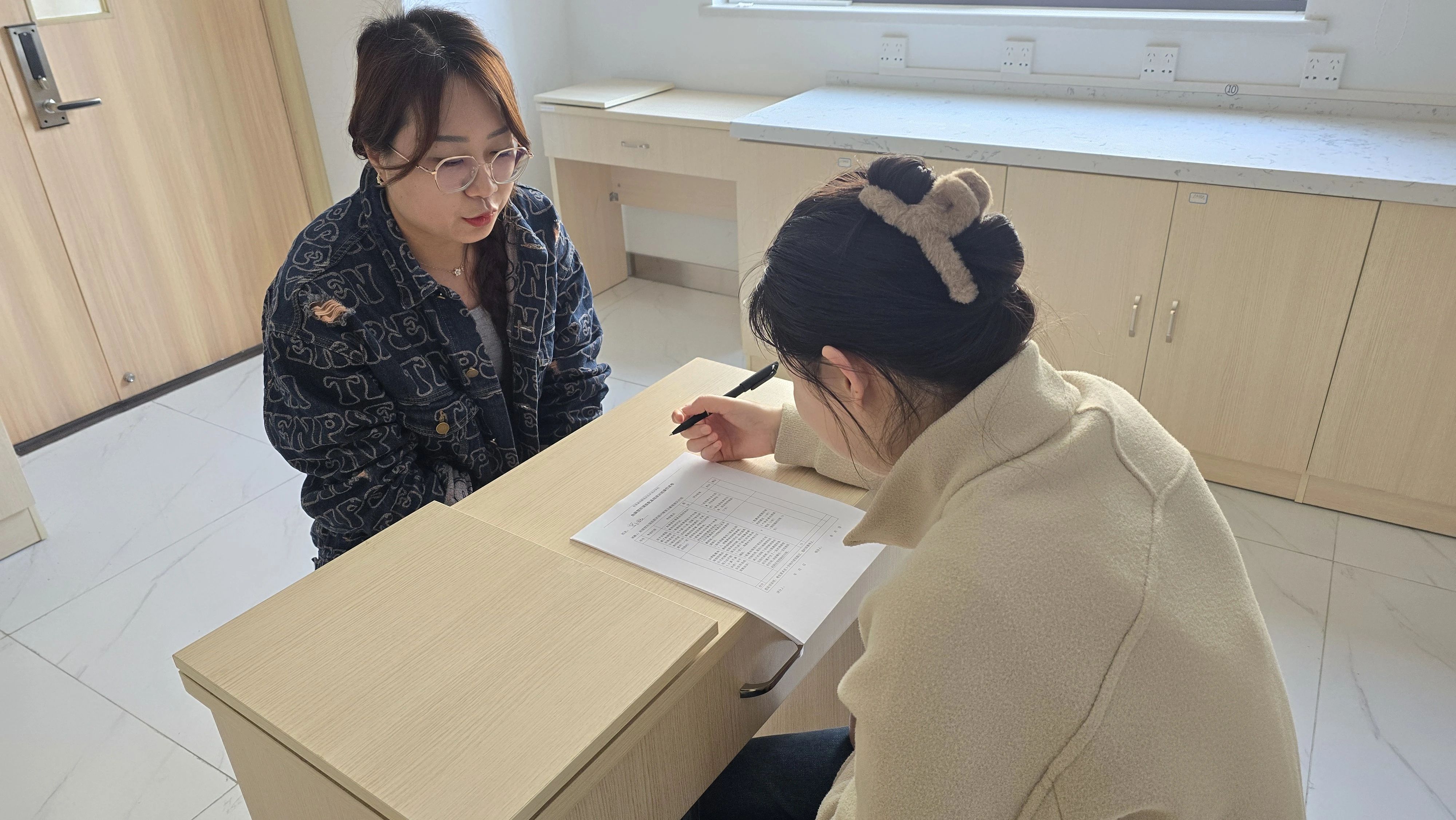 ballbet������(�й�)����ɭ����