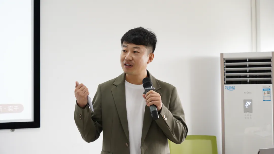 ballbet������(�й�)����ɭ����